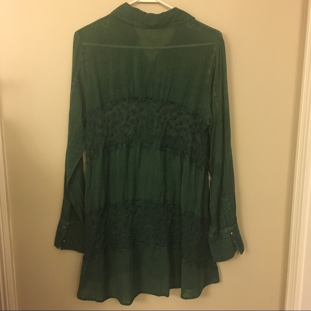We the Free Button Up Tunic - Picture 2 of 5